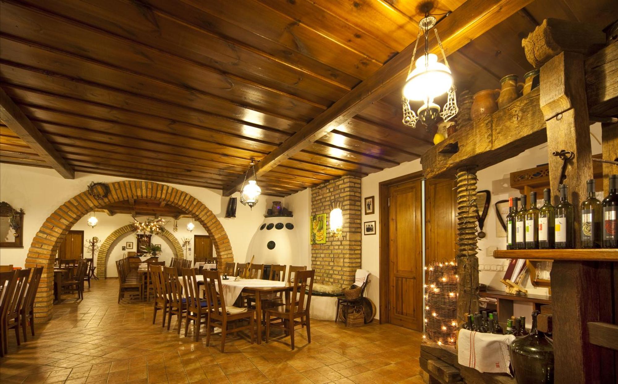 Koczor Winery & Guesthouse بالاتونفوريد المظهر الخارجي الصورة