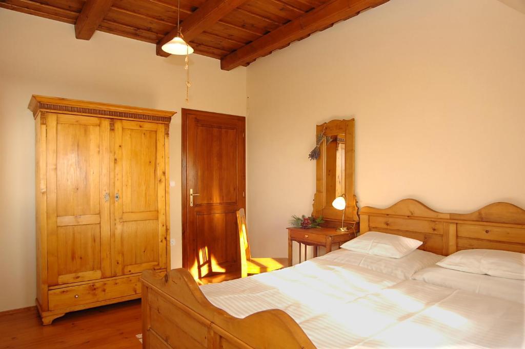 Koczor Winery & Guesthouse بالاتونفوريد الغرفة الصورة